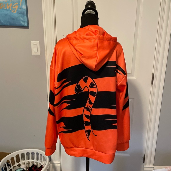 Disney Tigger Hoodie in Orange and Black - Picture 7 of 10